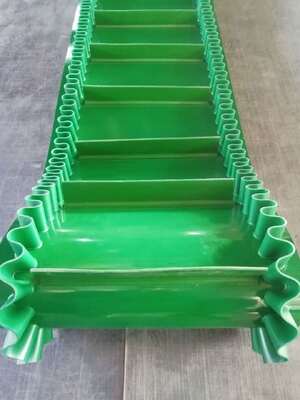 PVC Corrugated Sidewall Conveyor Belt Belt For Angle Bulk Material Conveyor System
