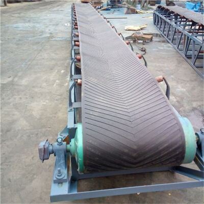 Flexible Herringbone Conveyor Belt Durable Industrial Conveyor Belt Black