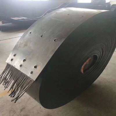 Impact Resistant Black Rubber Conveyor Belt OEM Steel Cord Belt For Bucket Elevator
