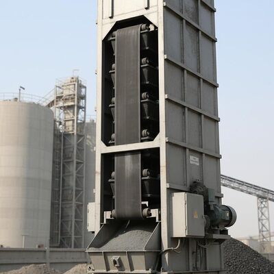 Industrial EP200 Conveyor Belt Oil Resistant / Tear Resistant Bucket Elevator Belt