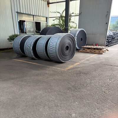 Heat Resistant Rubber Conveyor Belt 150℃ to 300℃ High Temperature Rubber Belt